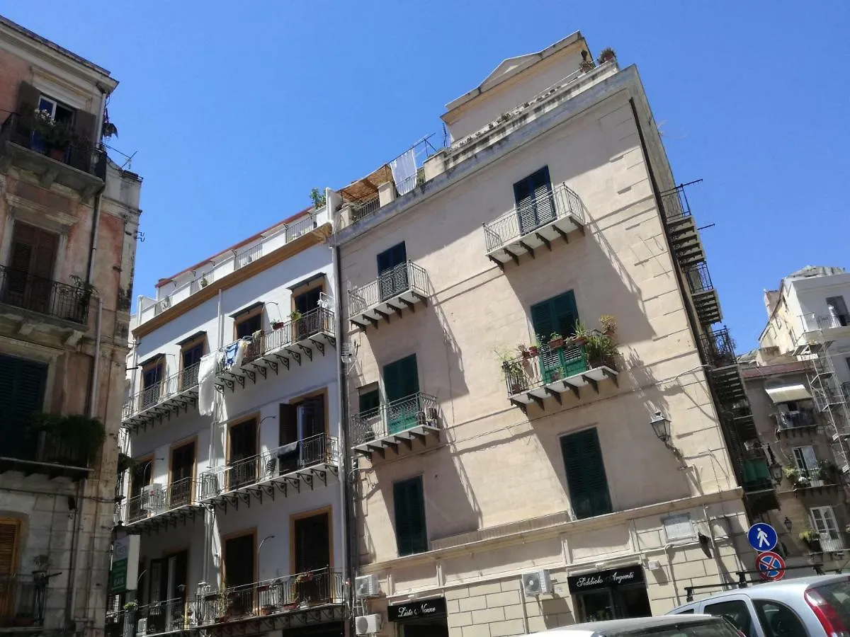 Kalat Vucciuria Palermo In Via Materassai Villa 0*,